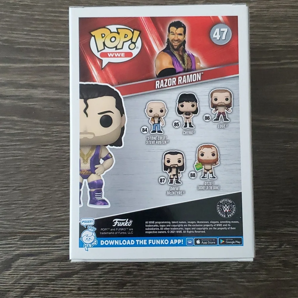 WWE Razor Ramon Purple Metallic Outfit Funko Pop #47 - Picture 4 of 5